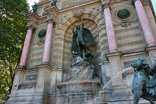 Fontaine Saint-Michel 5e paris